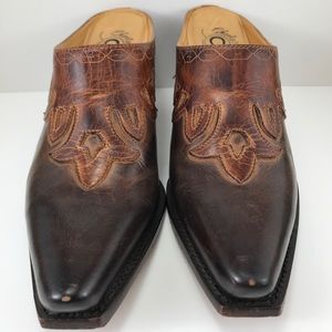 Charlie 1 Horse Women’s brown leather clogs, mules